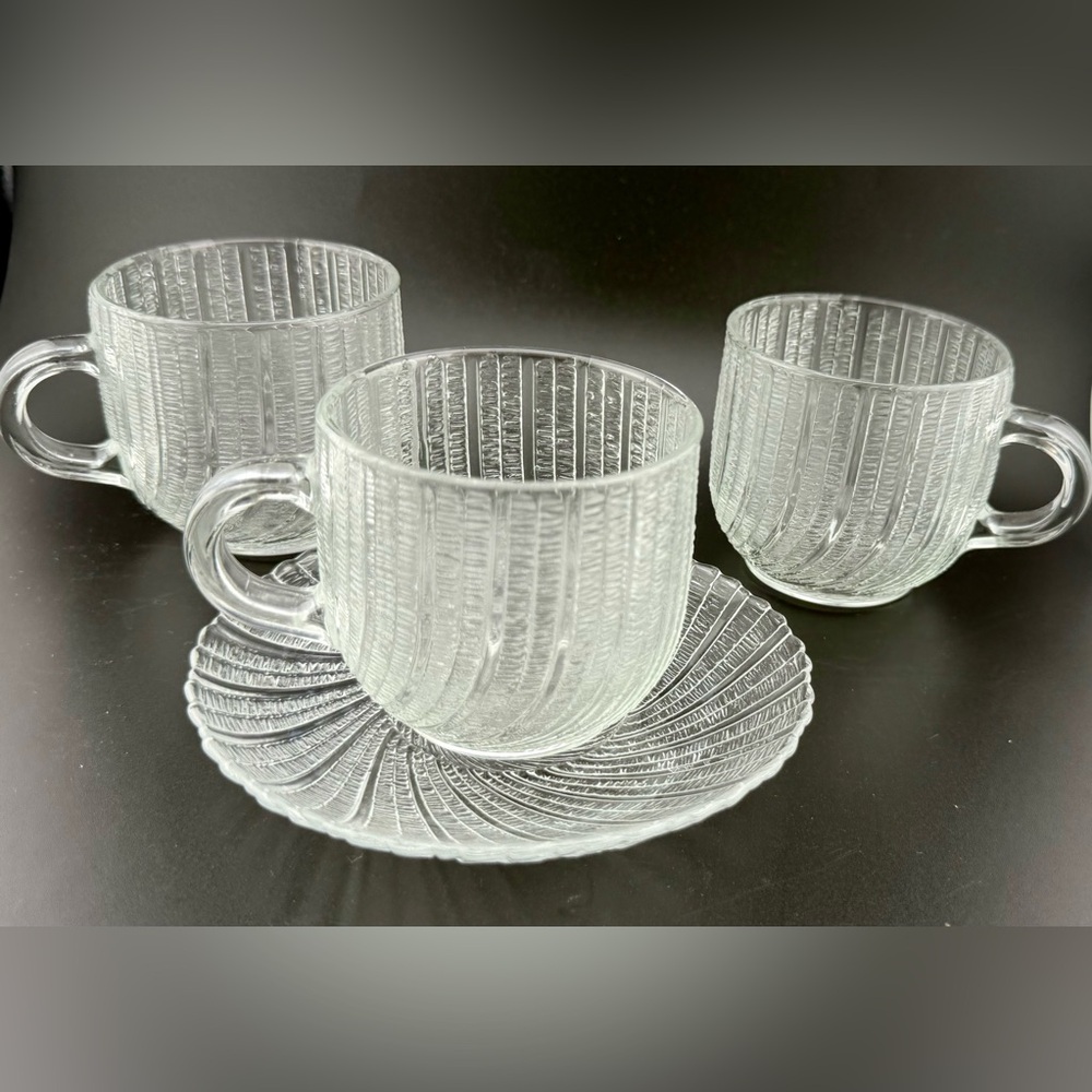 Arcoroc “Seabreeze” 3 cups and 1 saucer.